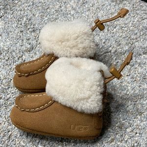 Infant fur Uggs - only worn once